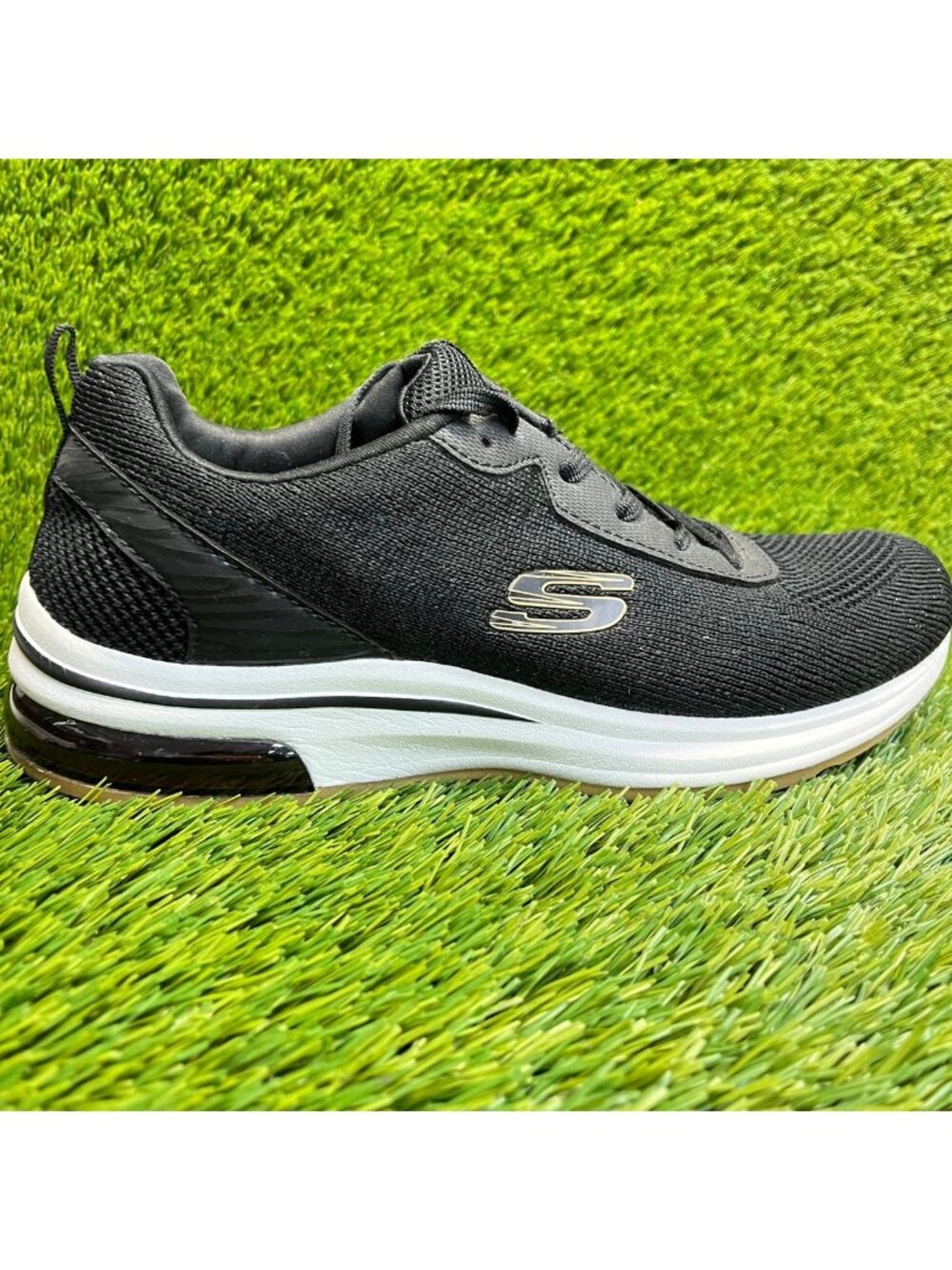 Skechers‎ Memory Foam Womens Size 10 Black White Athletic Running Shoes Sneakers